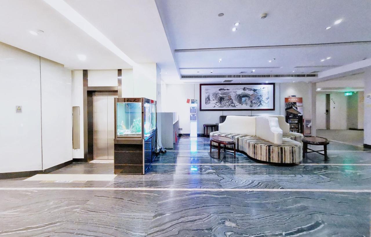 Paco Hotel Tianhe Coach Terminal Metro Satation Guangzhou-Free Shuttle Bus For Canton Fair Екстериор снимка