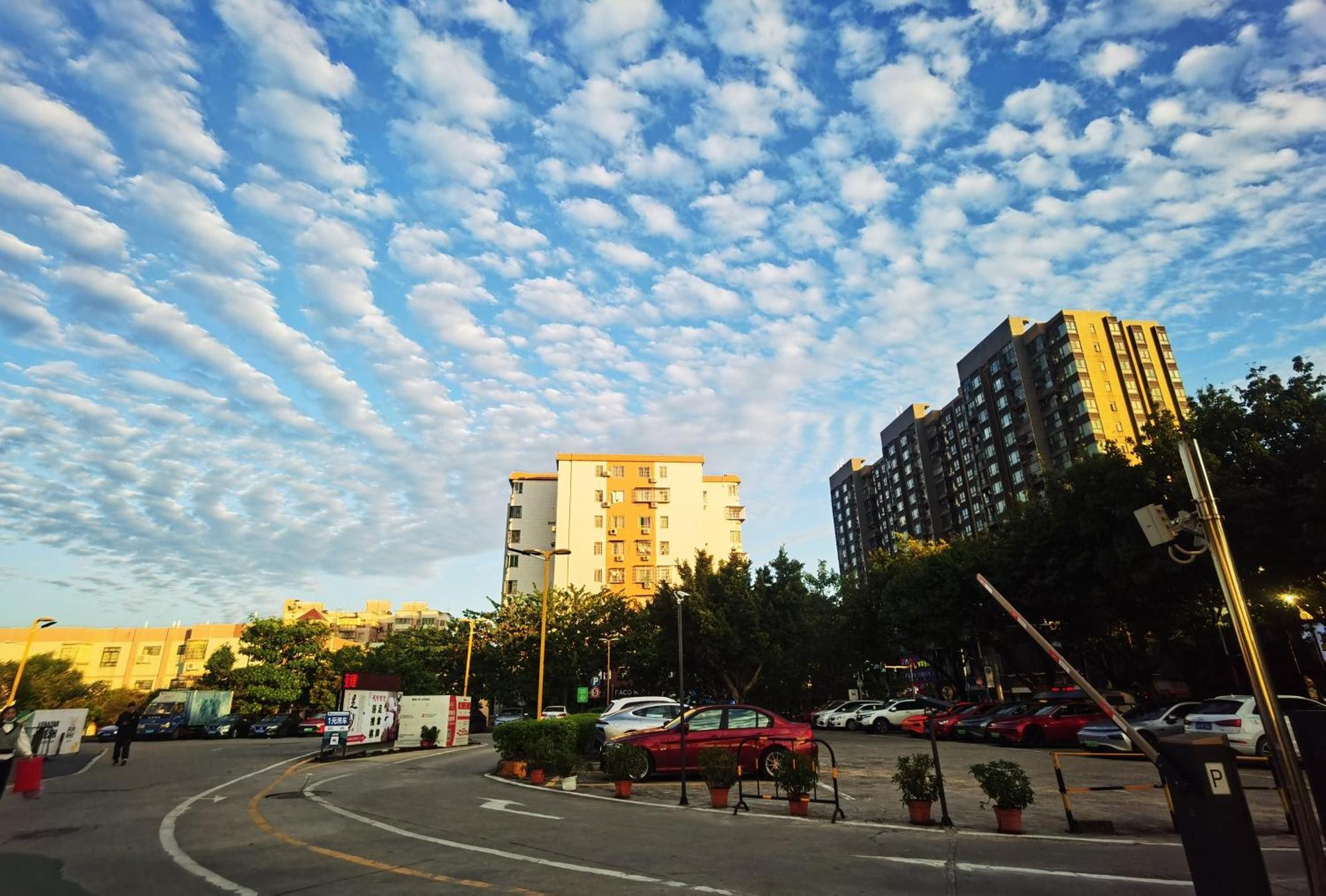 Paco Hotel Tianhe Coach Terminal Metro Satation Guangzhou-Free Shuttle Bus For Canton Fair Екстериор снимка